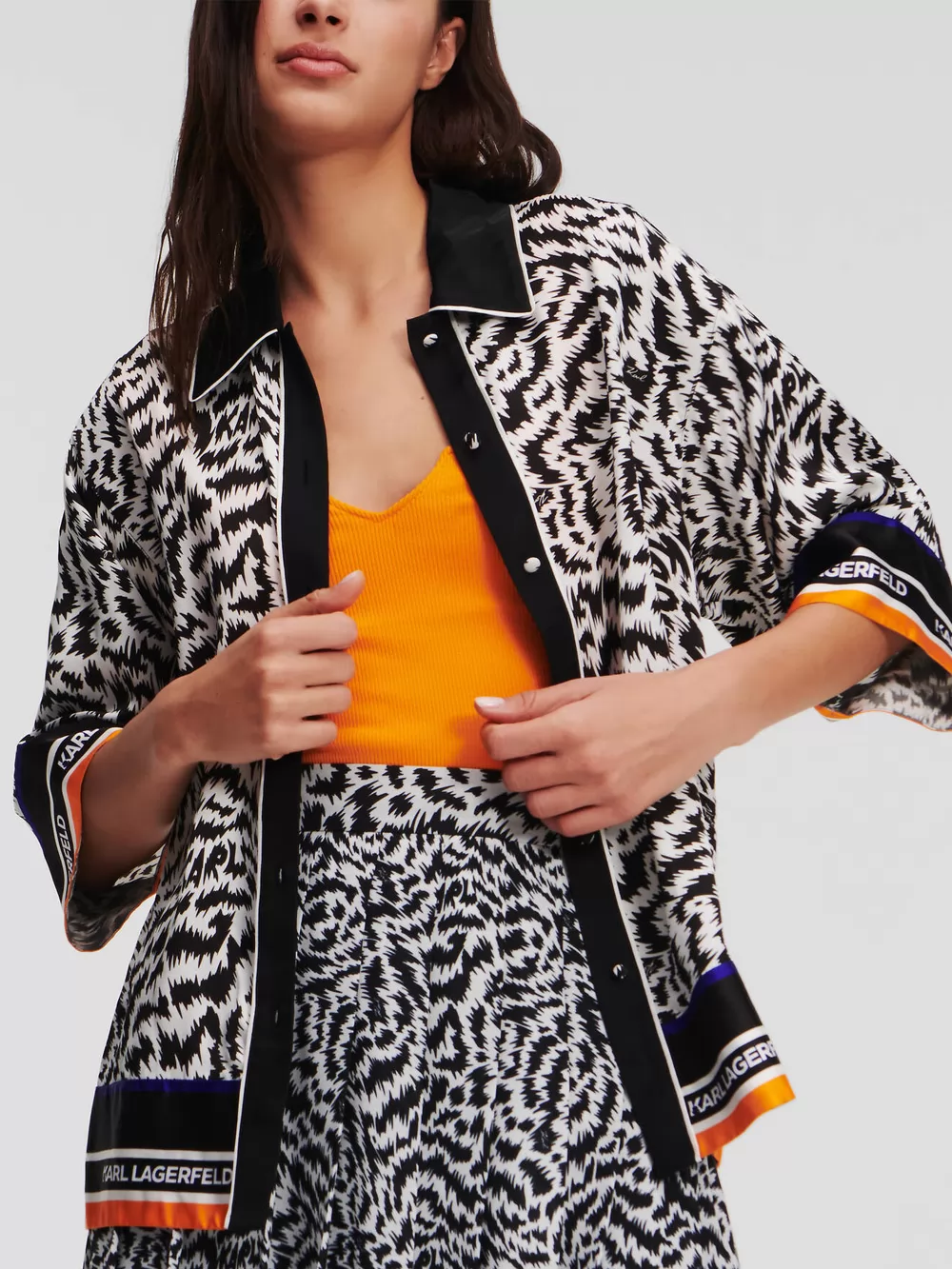 Biały, czarno-biały, czarny, pomarańczowy Koszula damska Karl Lagerfeld 241W1605 - zdjęcie 3