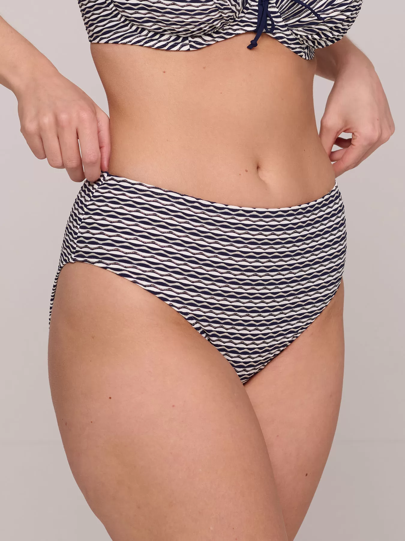 Biały, granatowy Dół od kostiumu PrimaDonna Kalba 4012351 - zdjęcie 3