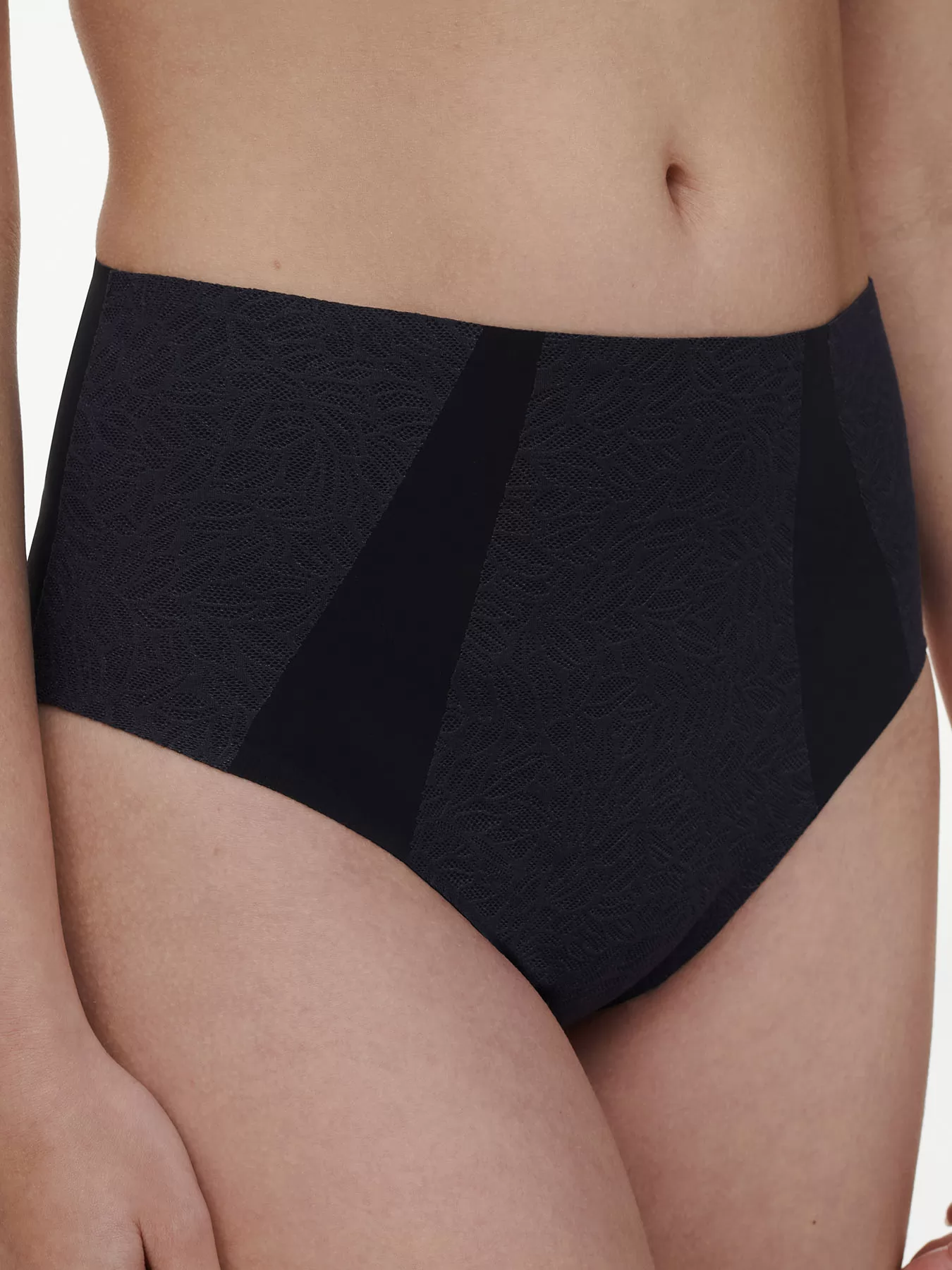 Czarny Figi wysokie Chantelle Pure Lace C18IC5 - zdjęcie 3