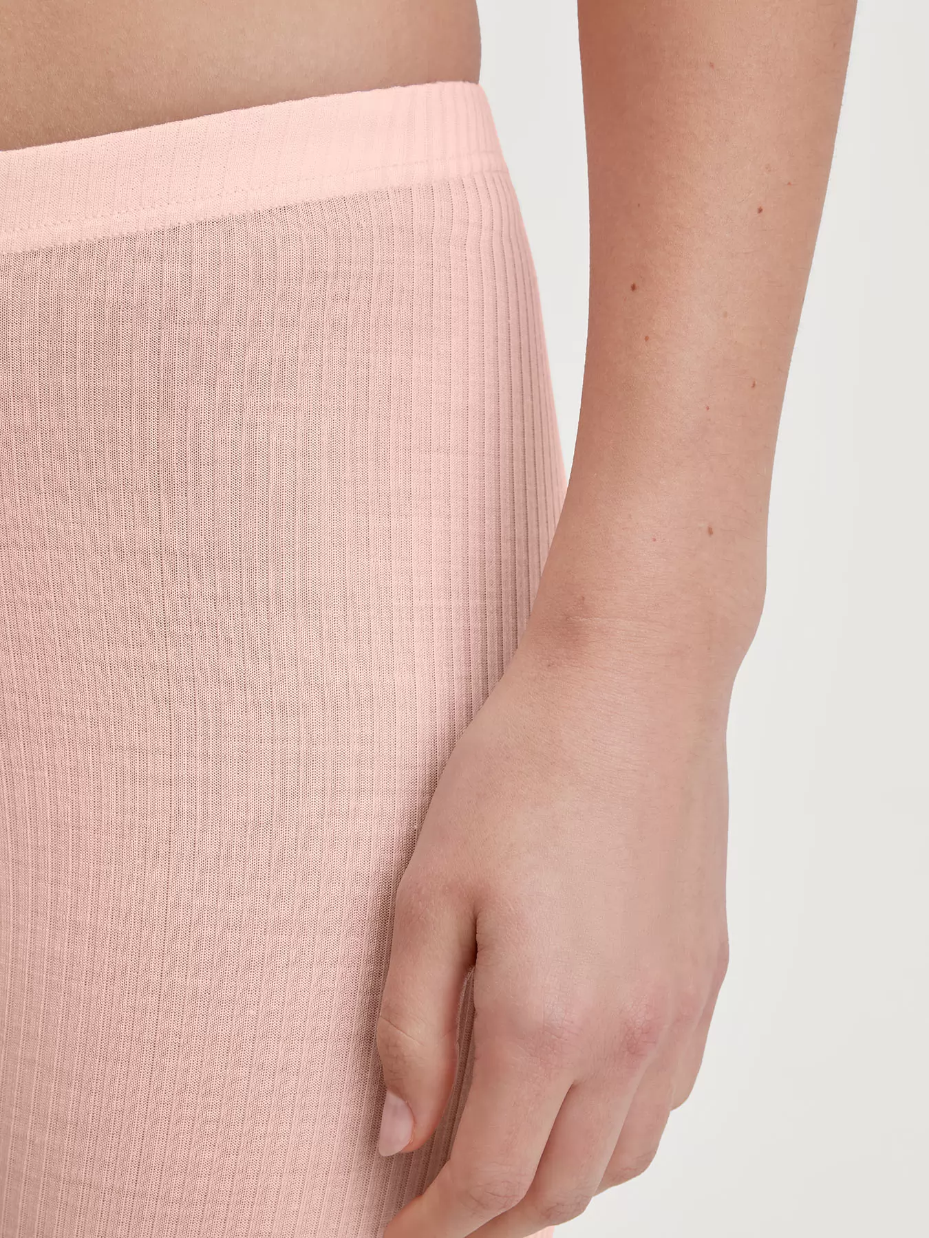 Pudrowy róż, różowy Jedwabne leginsy Calida Silky Wool Joy 27390 - zdjęcie 4