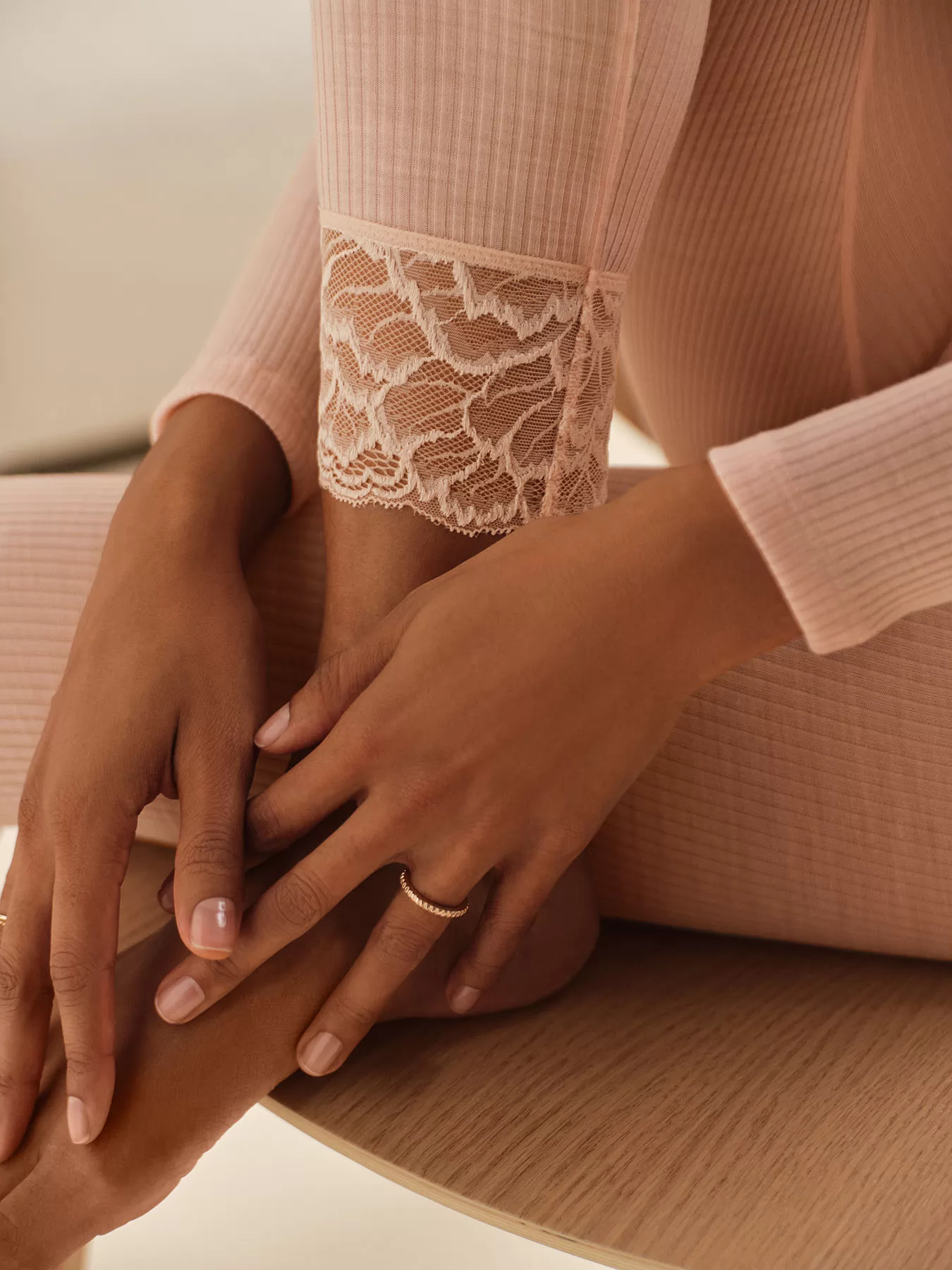 Pudrowy róż, różowy Jedwabne leginsy Calida Silky Wool Joy 27390 - zdjęcie 6