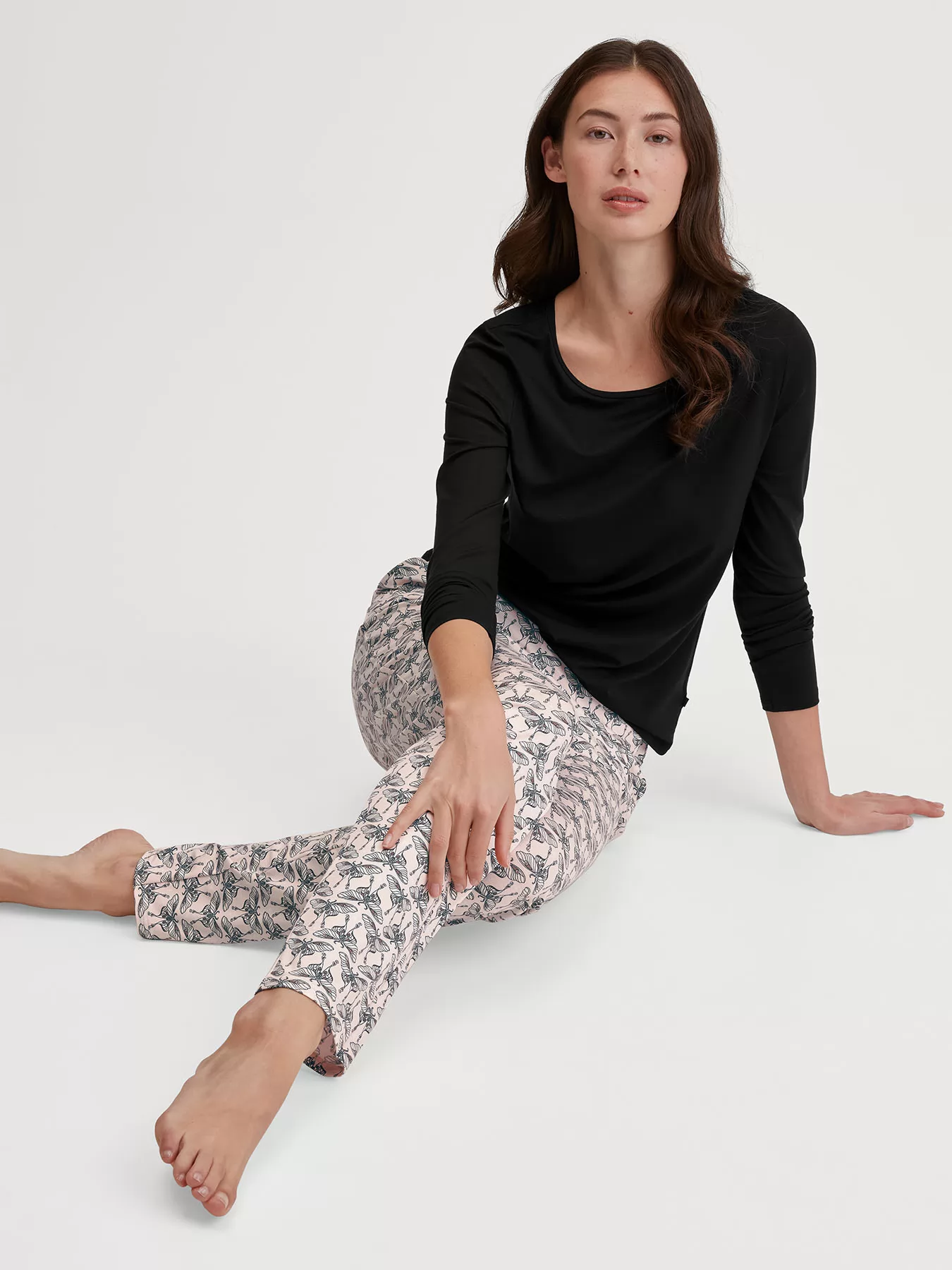 Czarny Koszulka damska Calida Favourites Seduction 15696 - zdjęcie 6