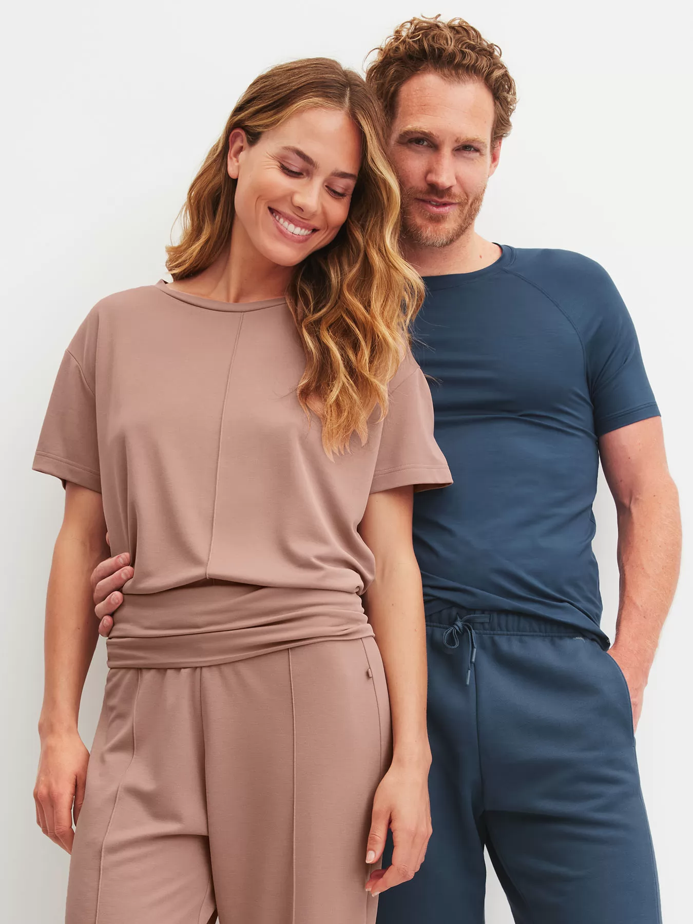 Beżowy Koszulka damska Calida Natural Loungewear 14396 - zdjęcie 7