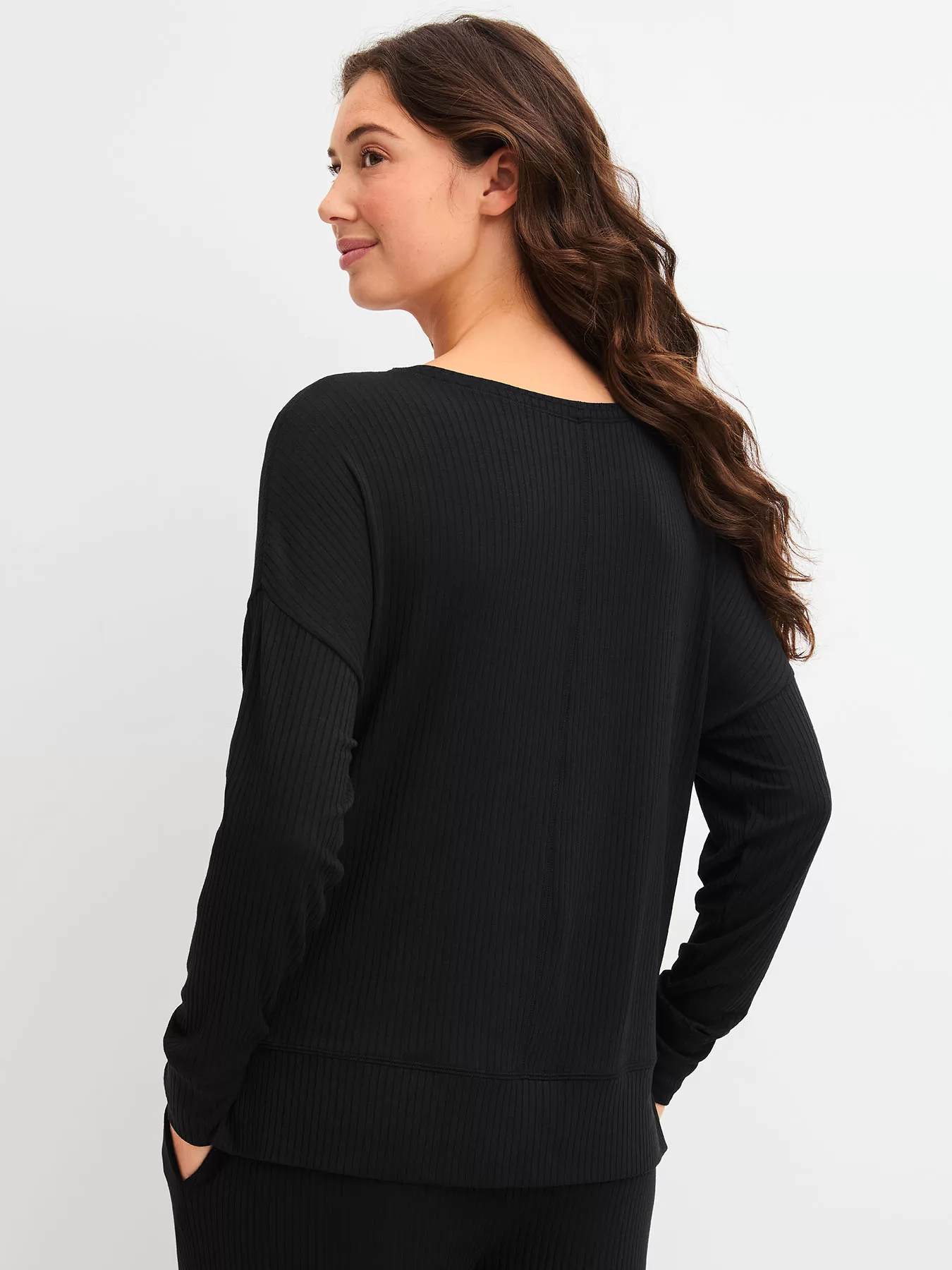 Czarny Koszulka longsleeve Calida Feminine Lounge 15007 - zdjęcie 2