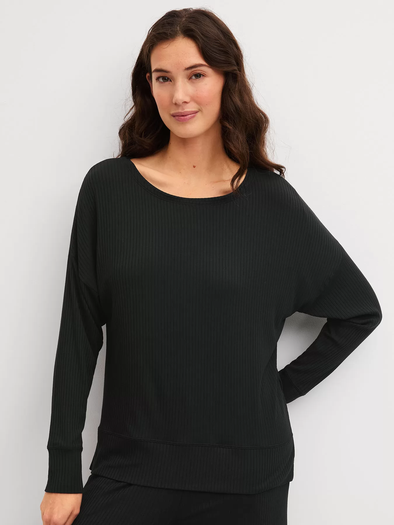 Czarny Koszulka longsleeve Calida Feminine Lounge 15007 - zdjęcie 1