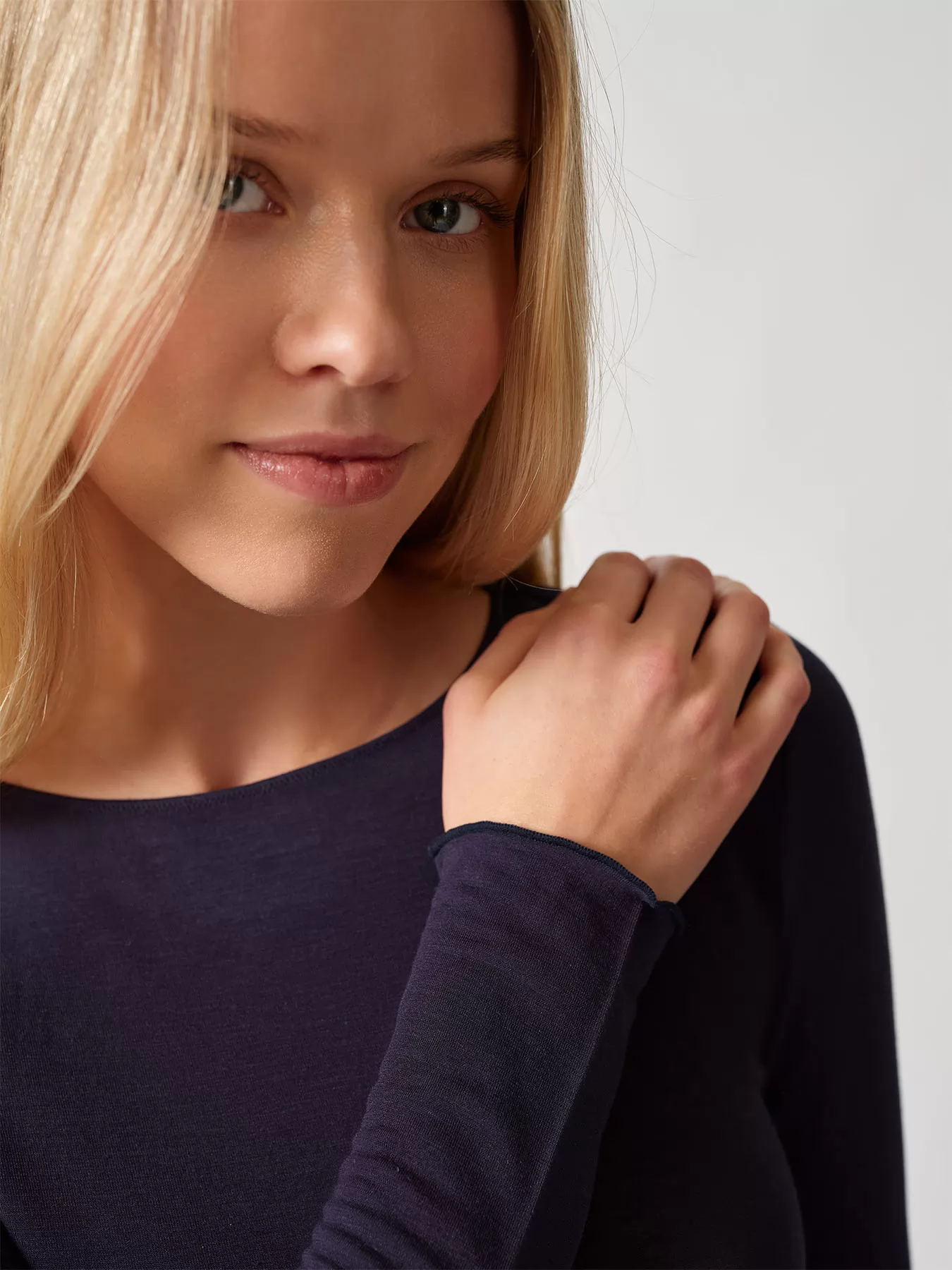 Granatowy Koszulka longsleeve z kaszmiru Skiny CashmereDeluxe 087731 - zdjęcie 3