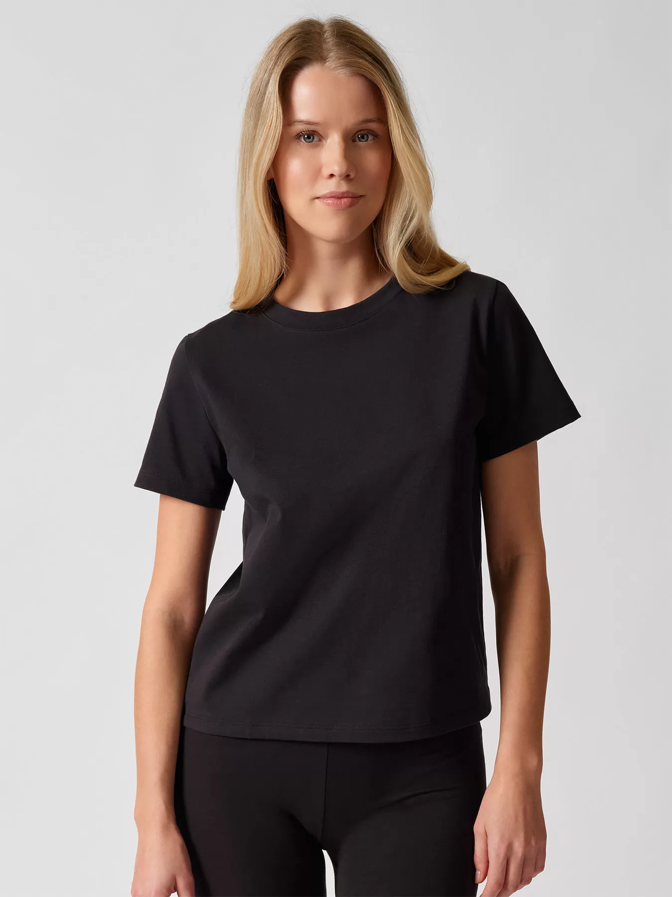 Czarny Koszulka damska Skiny Premium Heavy Tee 087525 - zdjęcie 1
