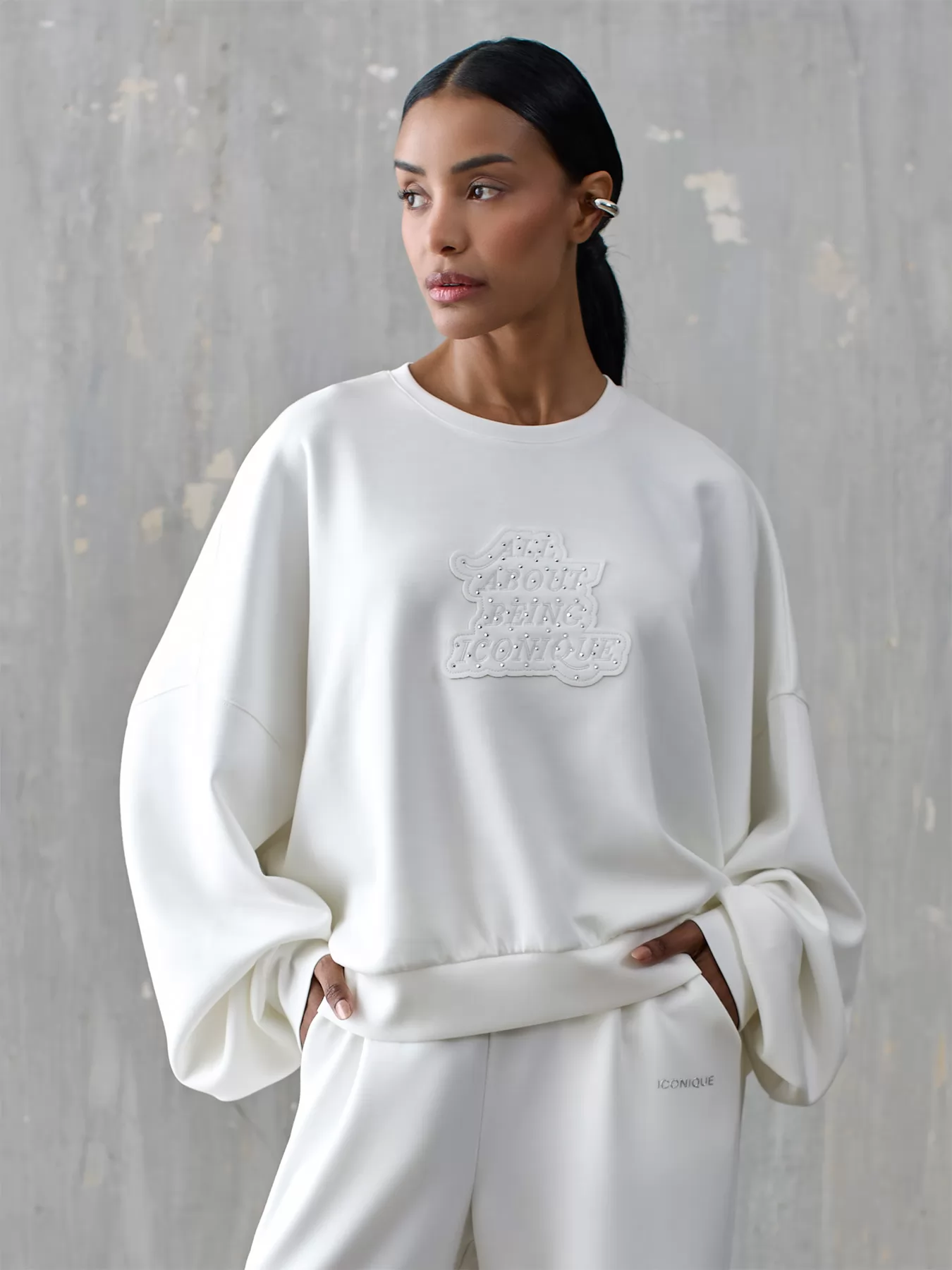 Kremowy Bluza dresowa Iconique 26FW-04 - zdjęcie 1