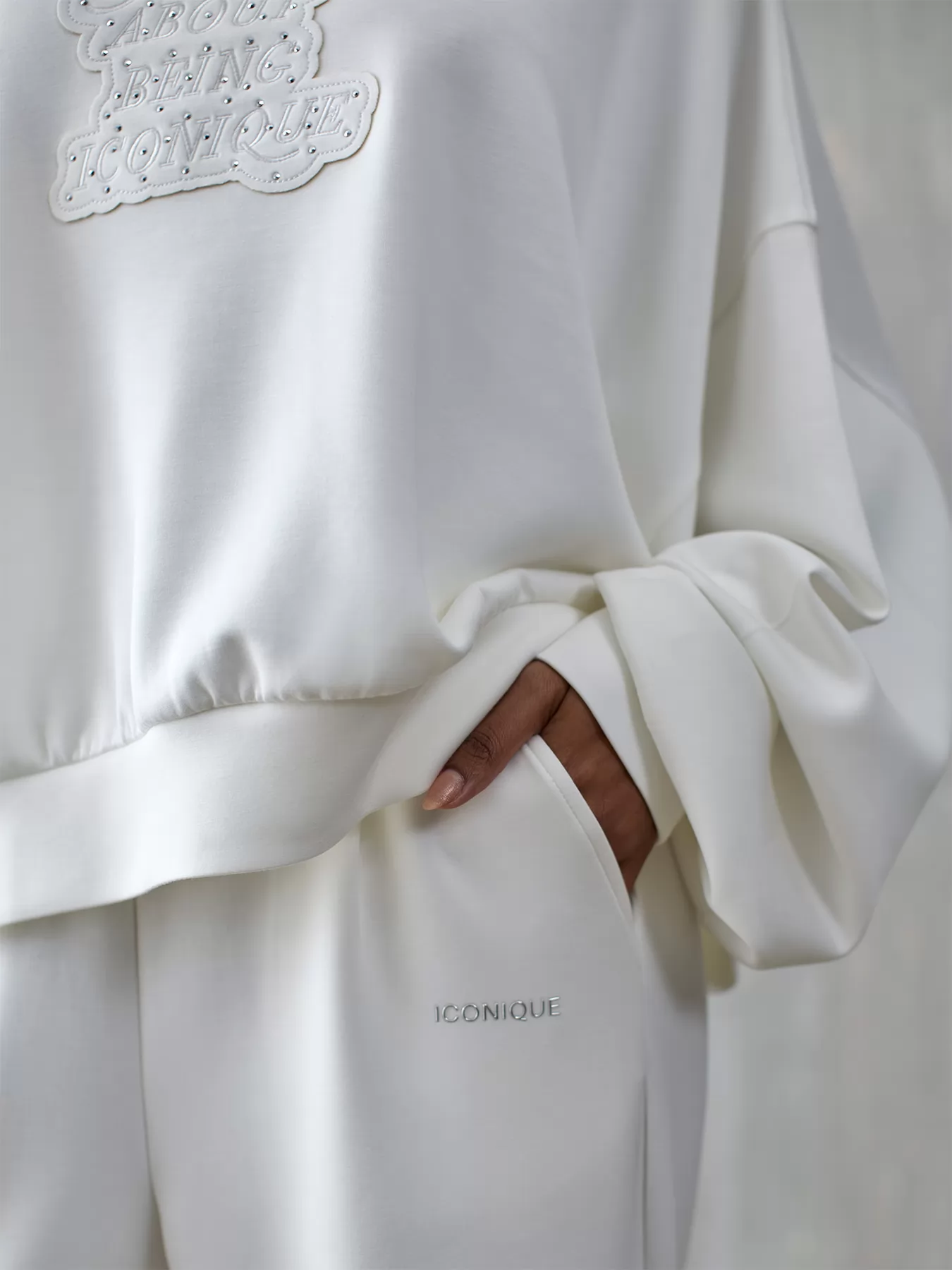 Kremowy Bluza dresowa Iconique 26FW-04 - zdjęcie 4