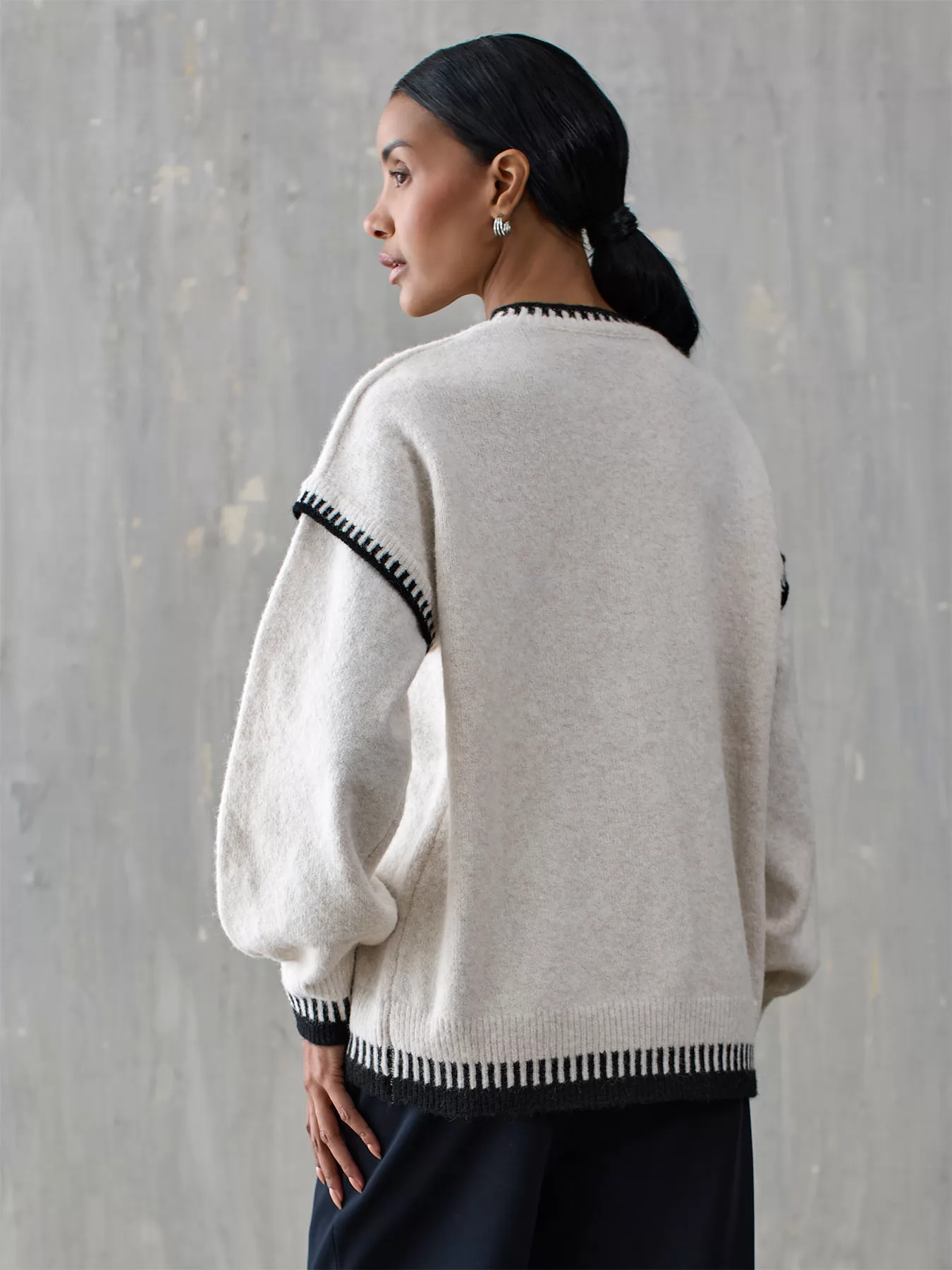 Kremowy Rozpinany kardigan oversize Iconique 26FW-69 - zdjęcie 2